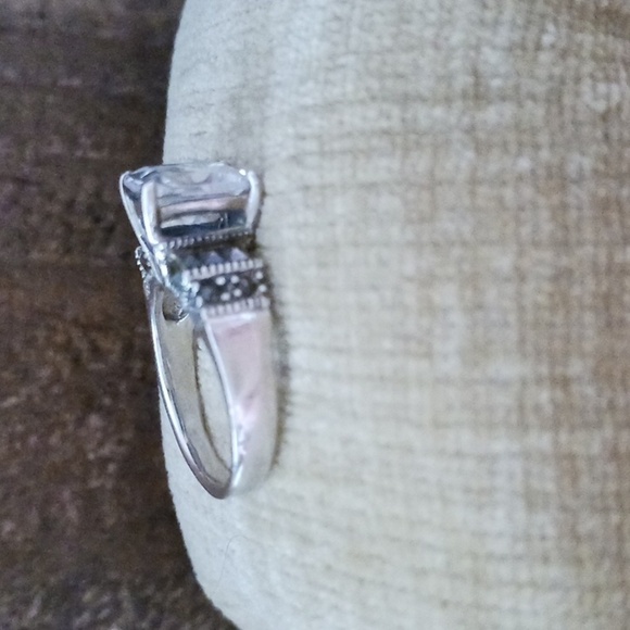 Rhinestone Marcasite Four Prong Set Silver Ring - Picture 2 of 13